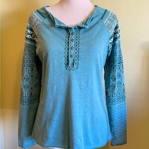 Sundance Embroidered Henley